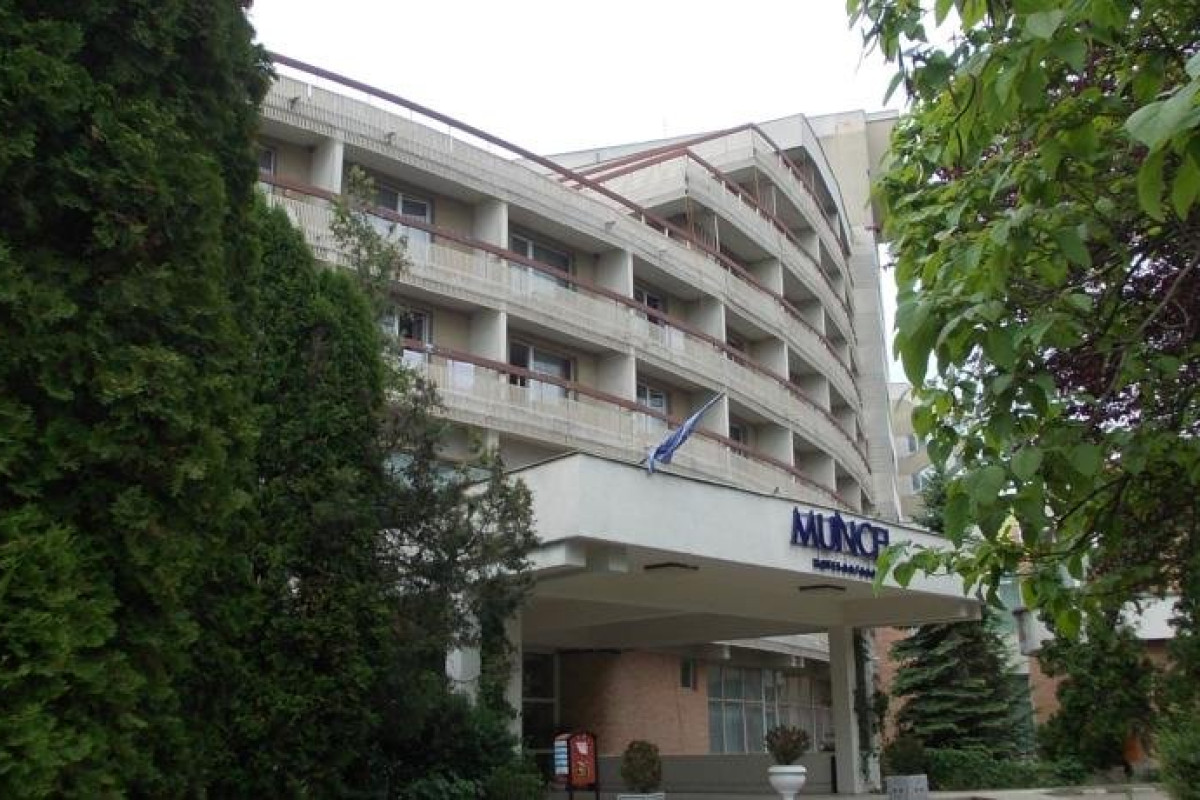HOTEL MUNCEL.