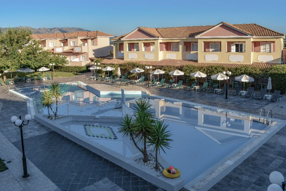 ECORESORT ZEFYROS (Agios Kiriko)