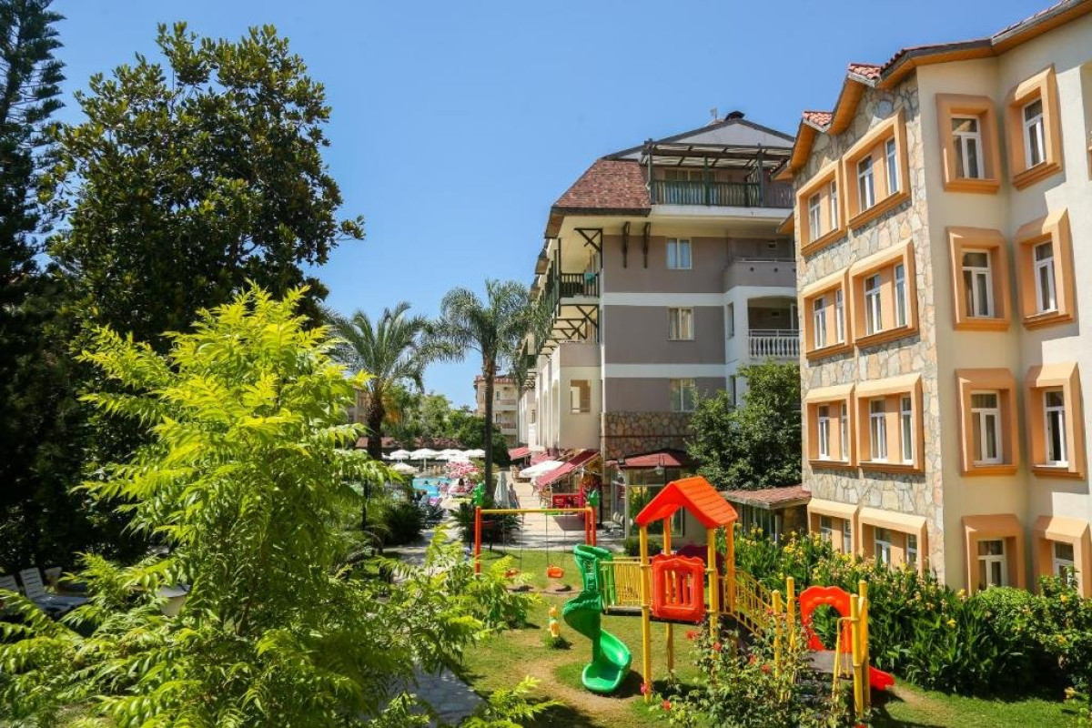 SIDE VILLAGE FAMILY HOTEL