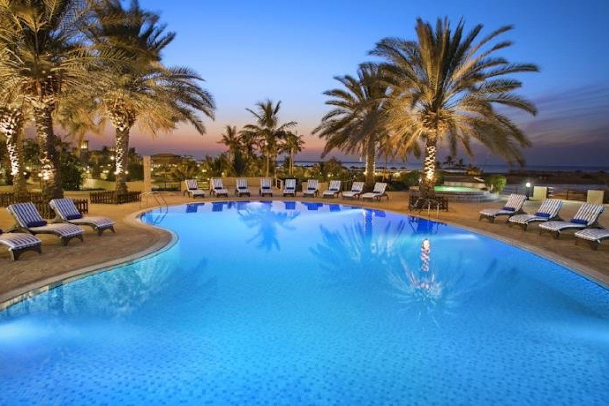 Hilton Al Hamra Beach Golf Resort