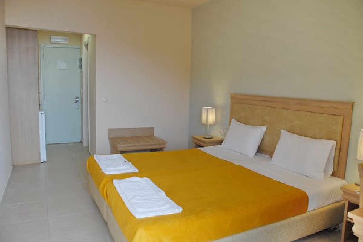 Glyfada Beach Hotel (Glyfada)