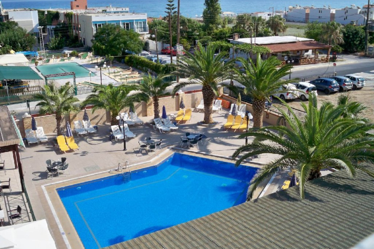 Palladion Hotel (C)