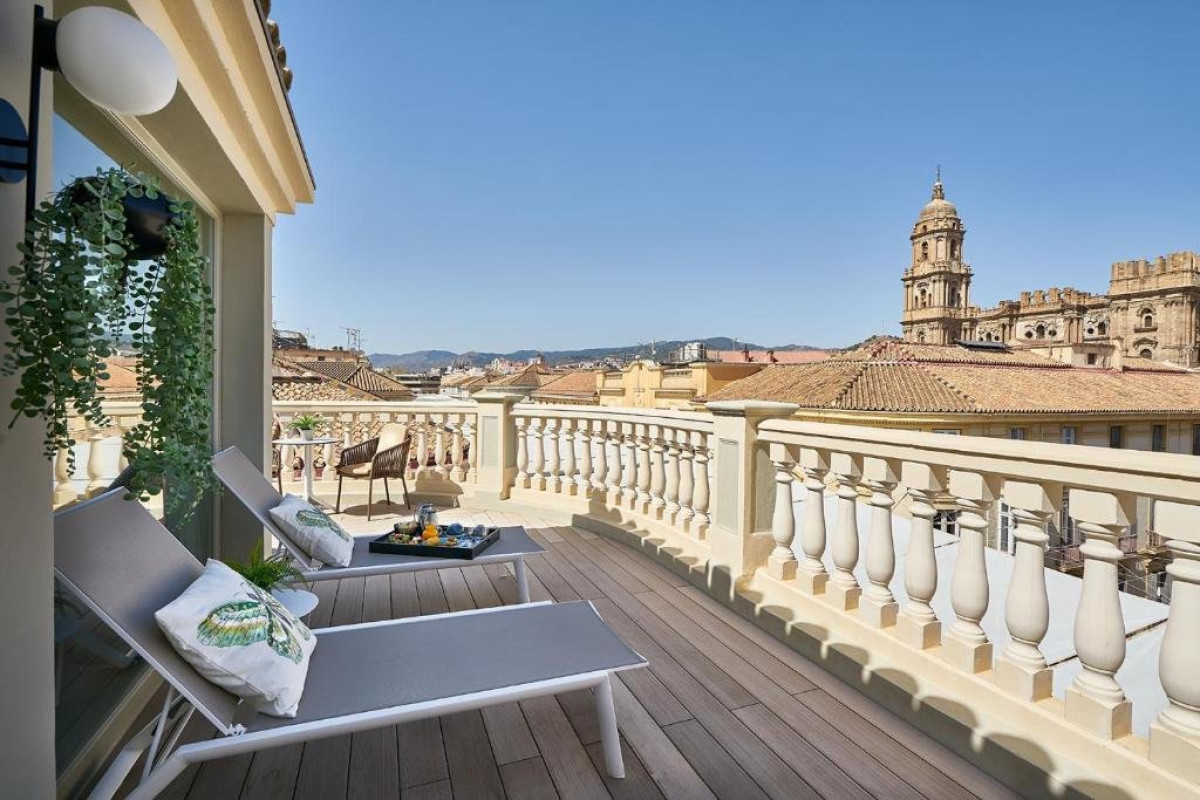 VINCCI LARIOS DIEZ (Malaga)