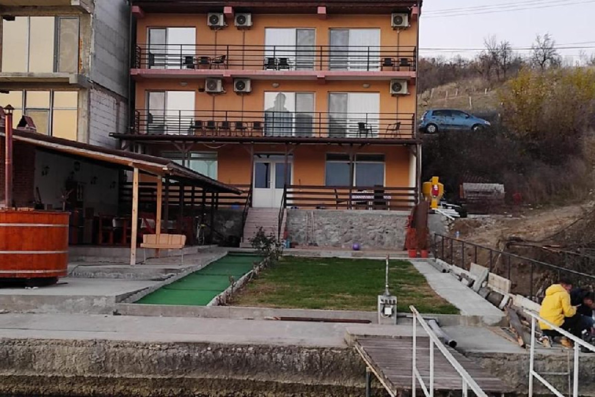 Casa Alle