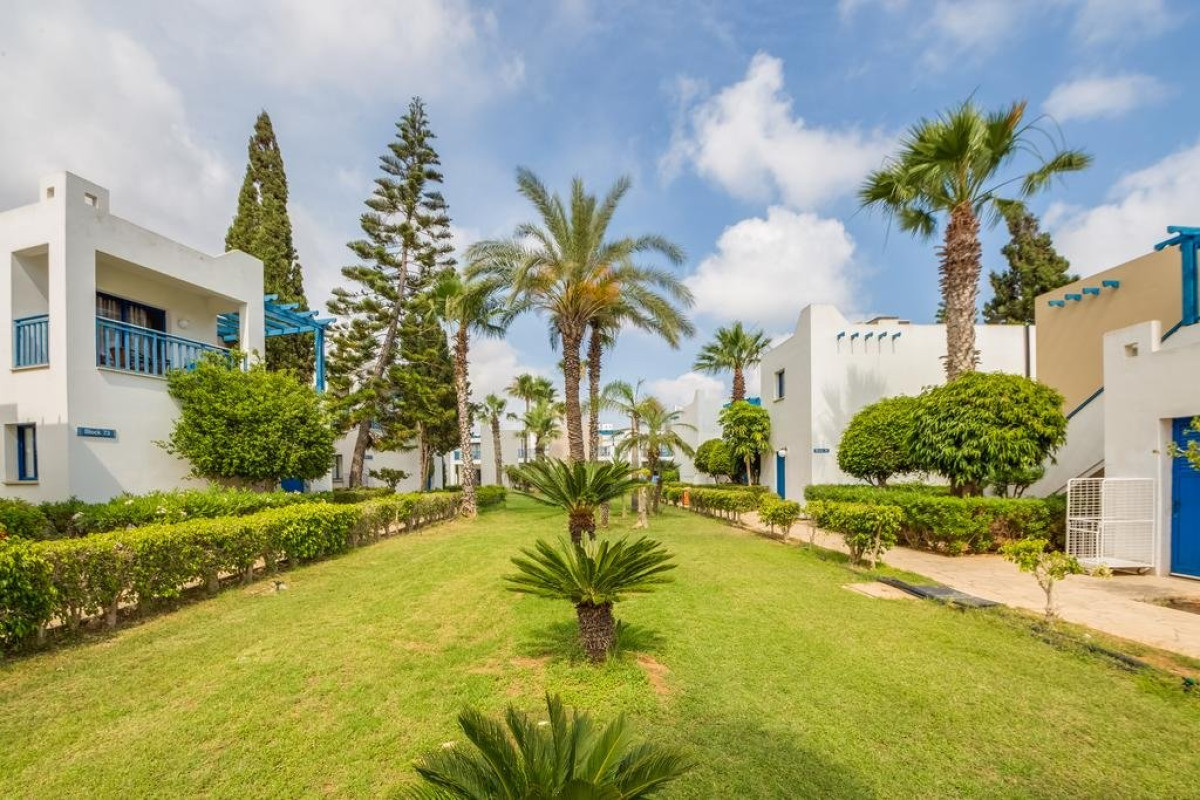 Callisto Holiday Village