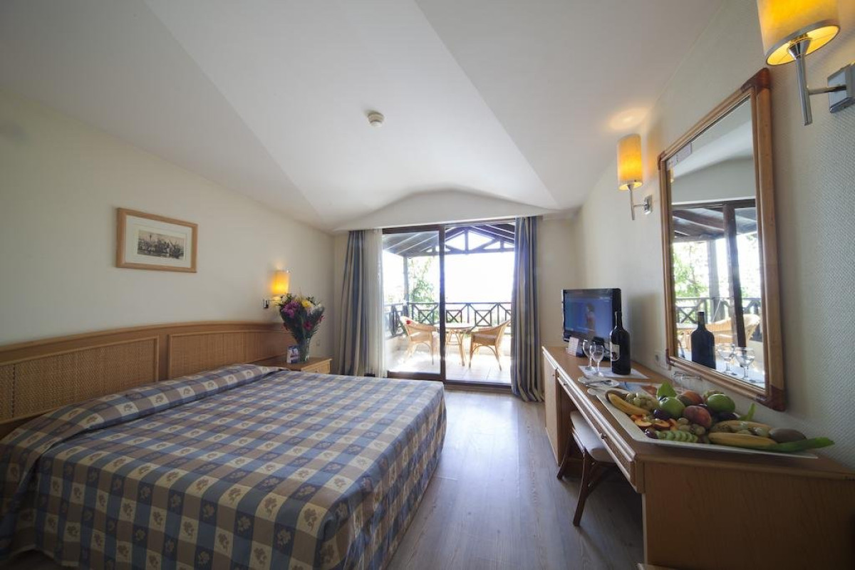 ARMAS LABADA HOTEL