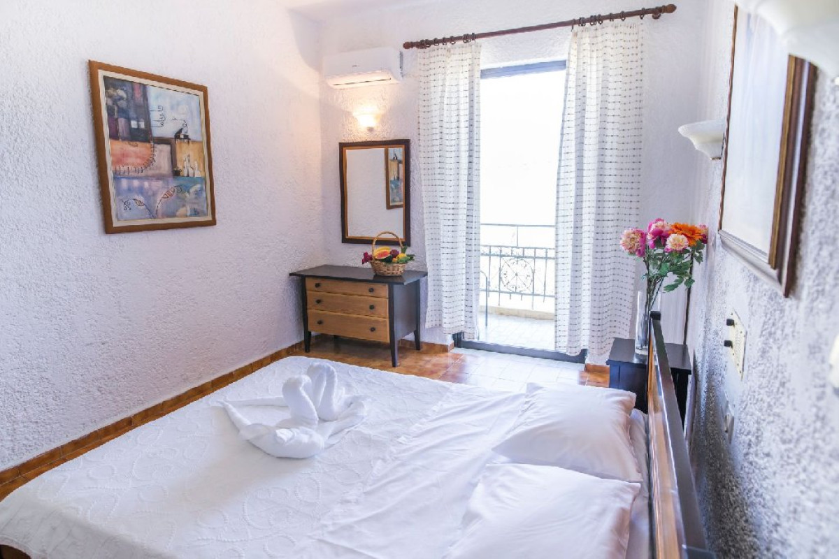 Creta Aquamarine ex Creta Residence (K)