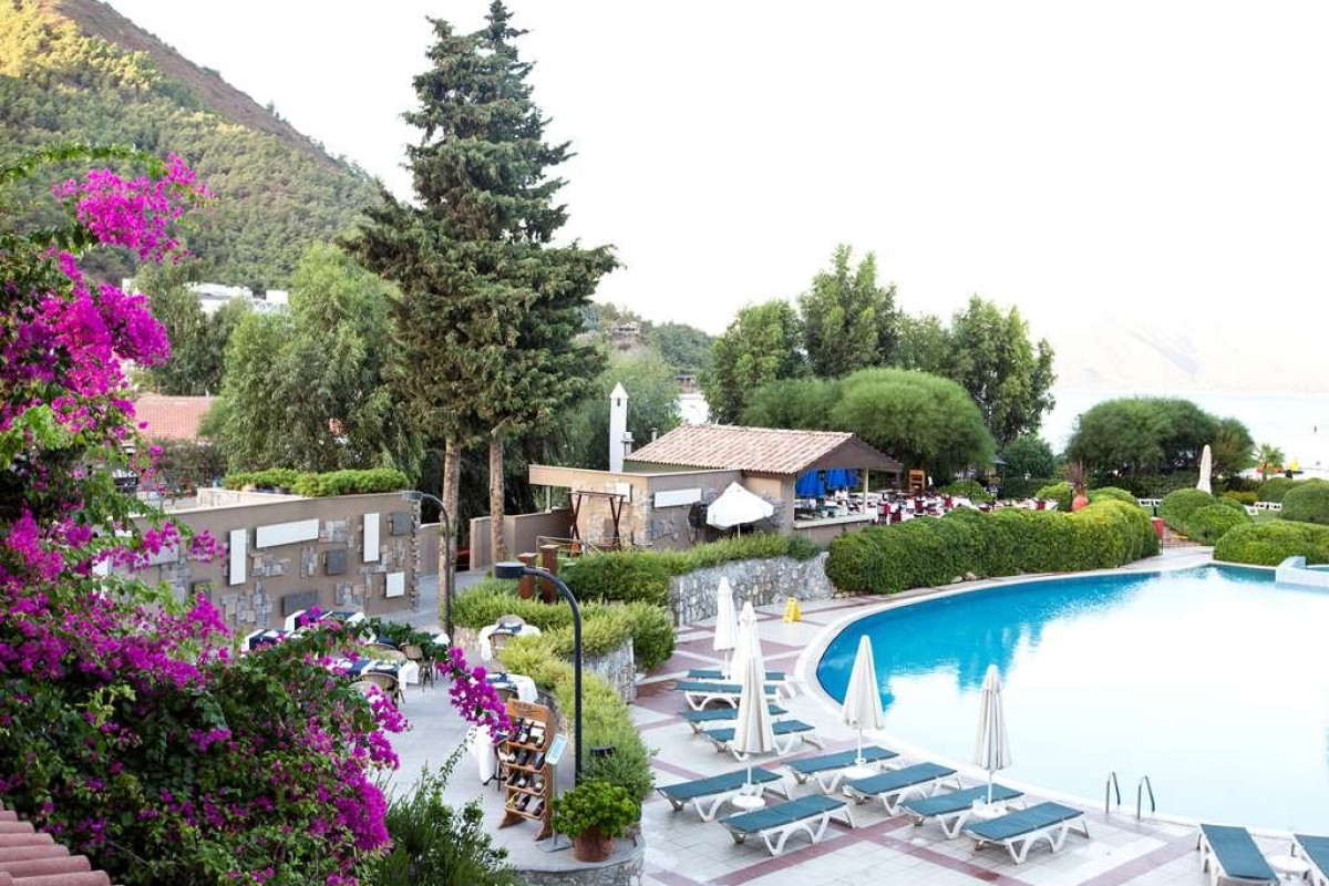 MARTI LA PERLA (Adults Only)
