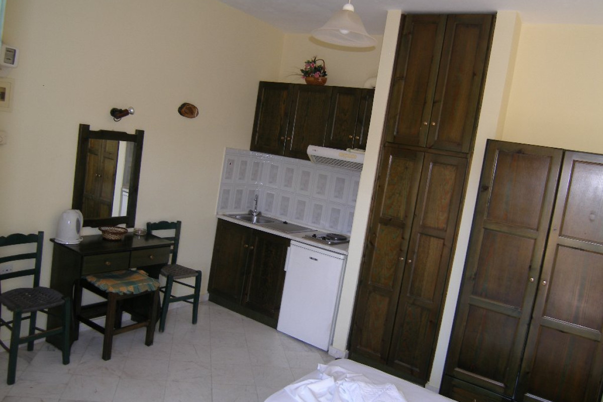 Elektra apts. Studios (Petra)