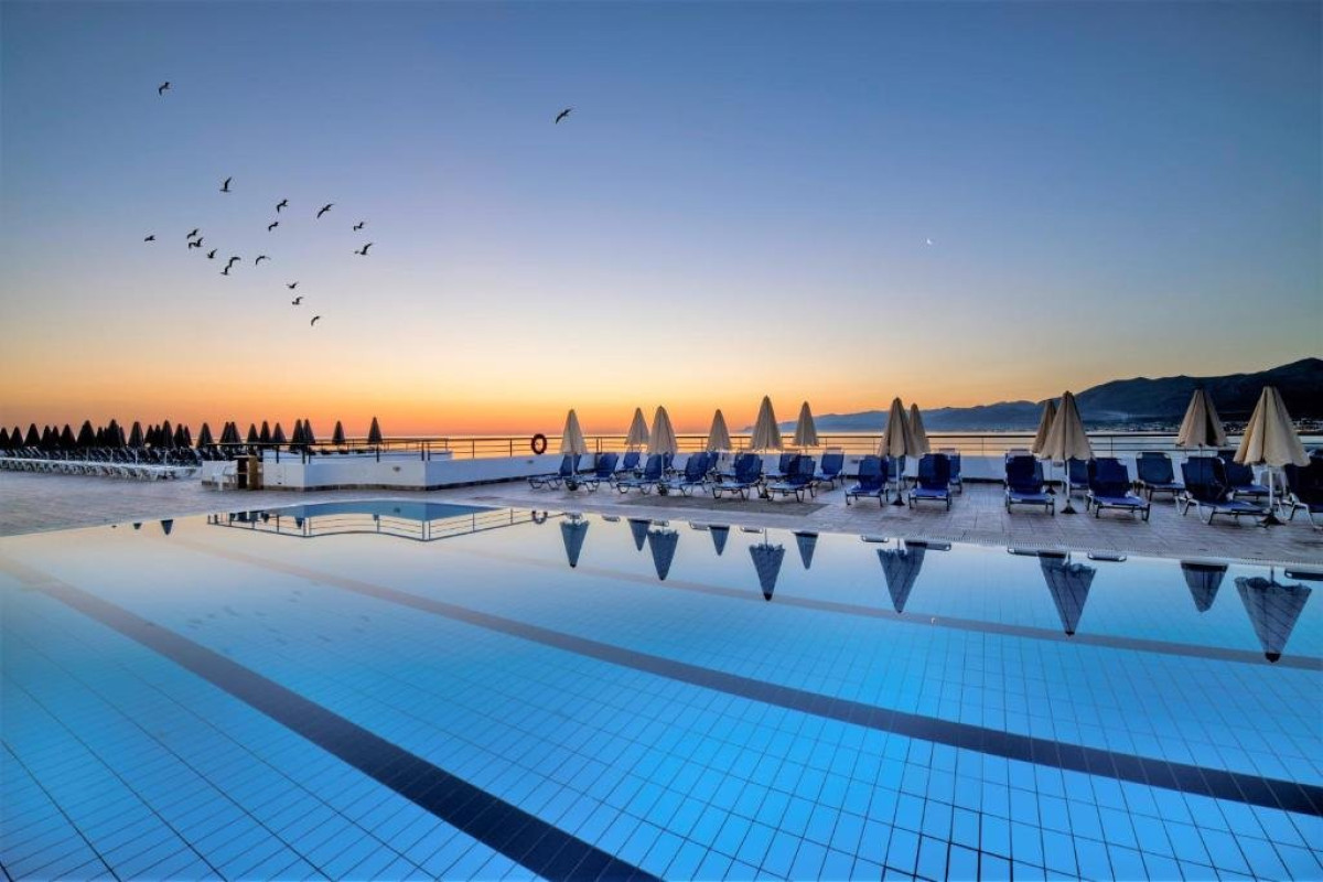 Horizon Beach (Stalida)