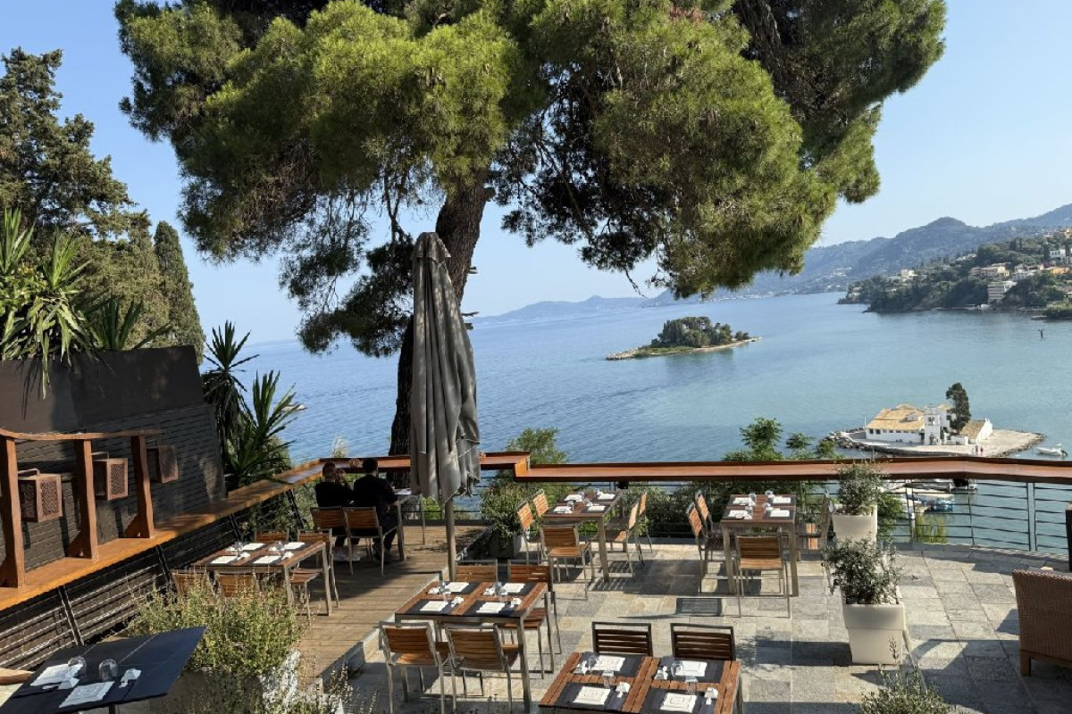 Corfu Holiday Palace (Kanoni)