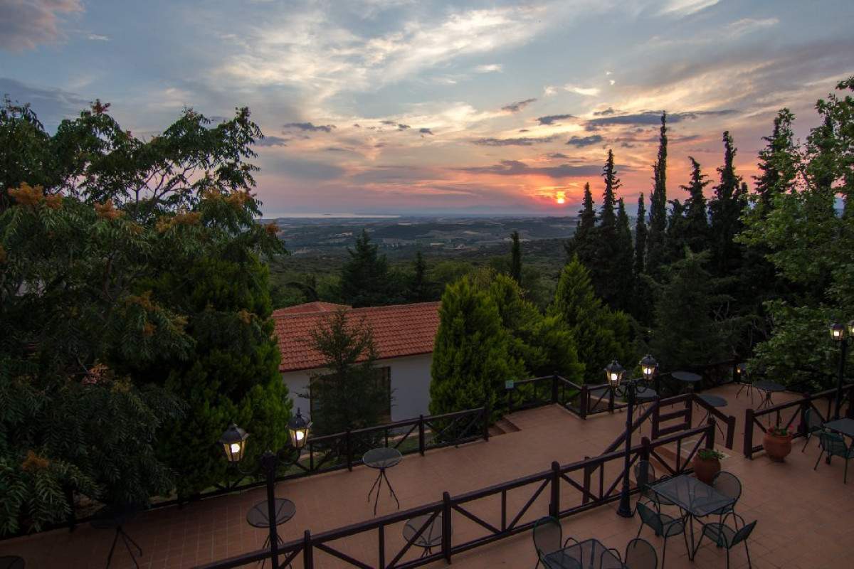 Roxani Country House