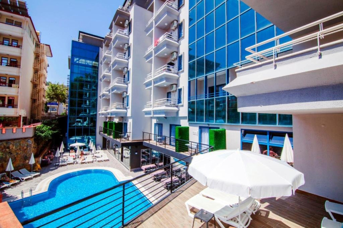 RAMIRA CITY HOTEL (ADULTS ONLY)