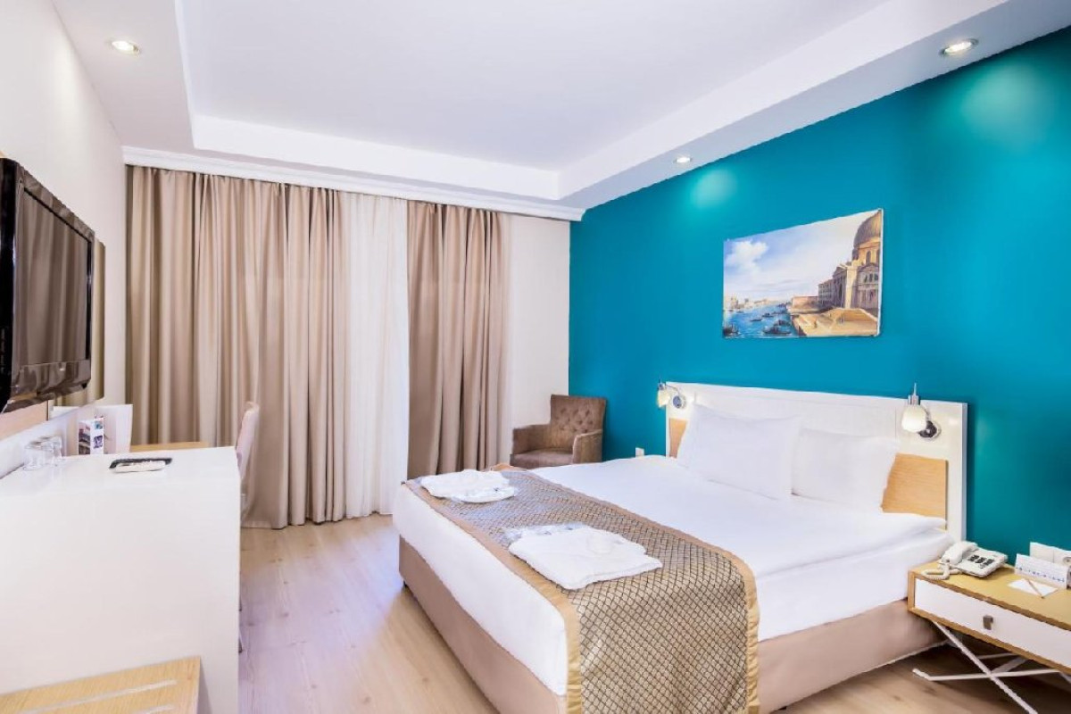 CRYSTAL GREEN BAY RESORT (Guvercinlik)