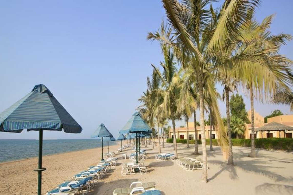 BM Beach Hotel