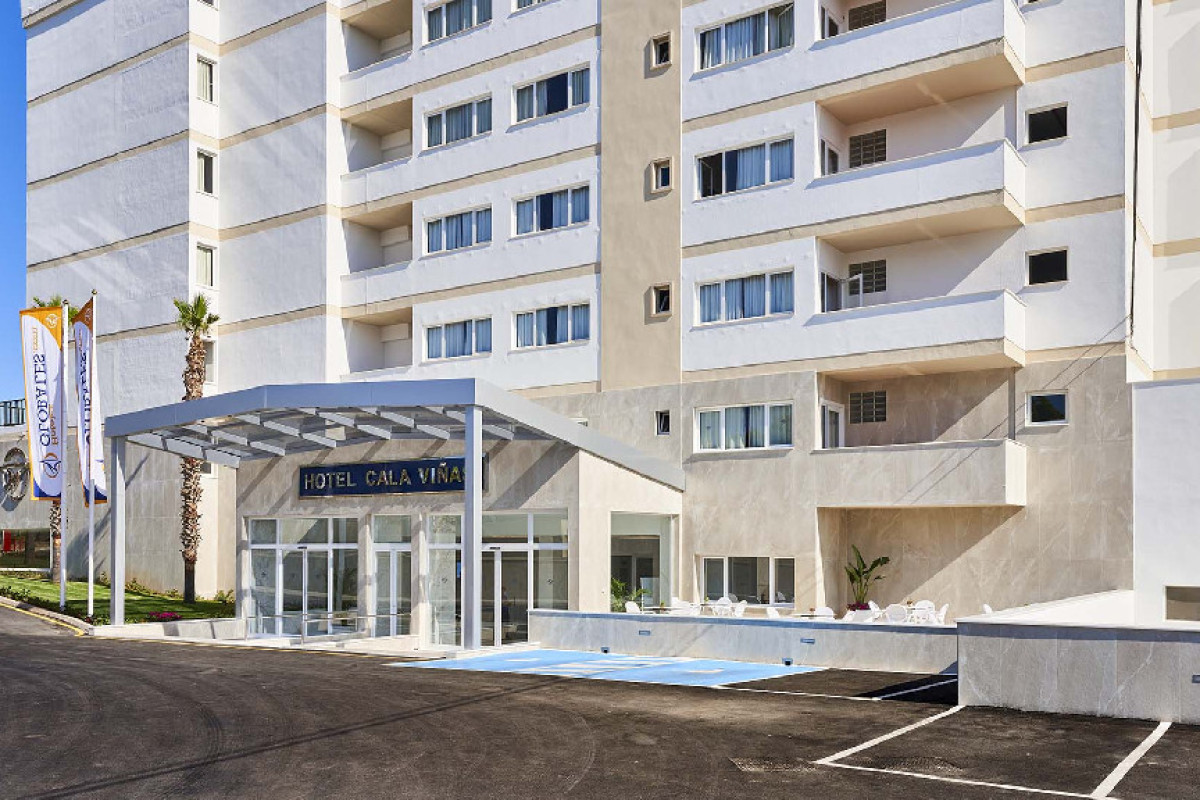 Globales Cala Vinas (Adults Only + 16)