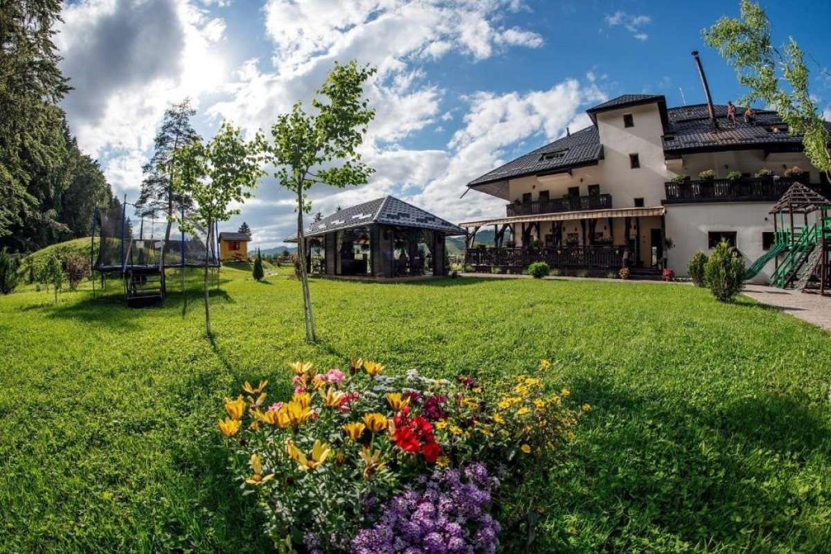 Pensiunea La Conac In Bucovina