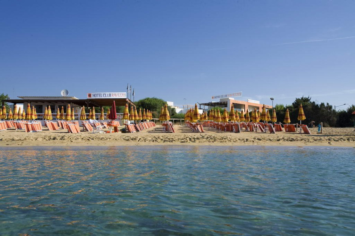 Hotel Club Ravezzo (Lido Marini)