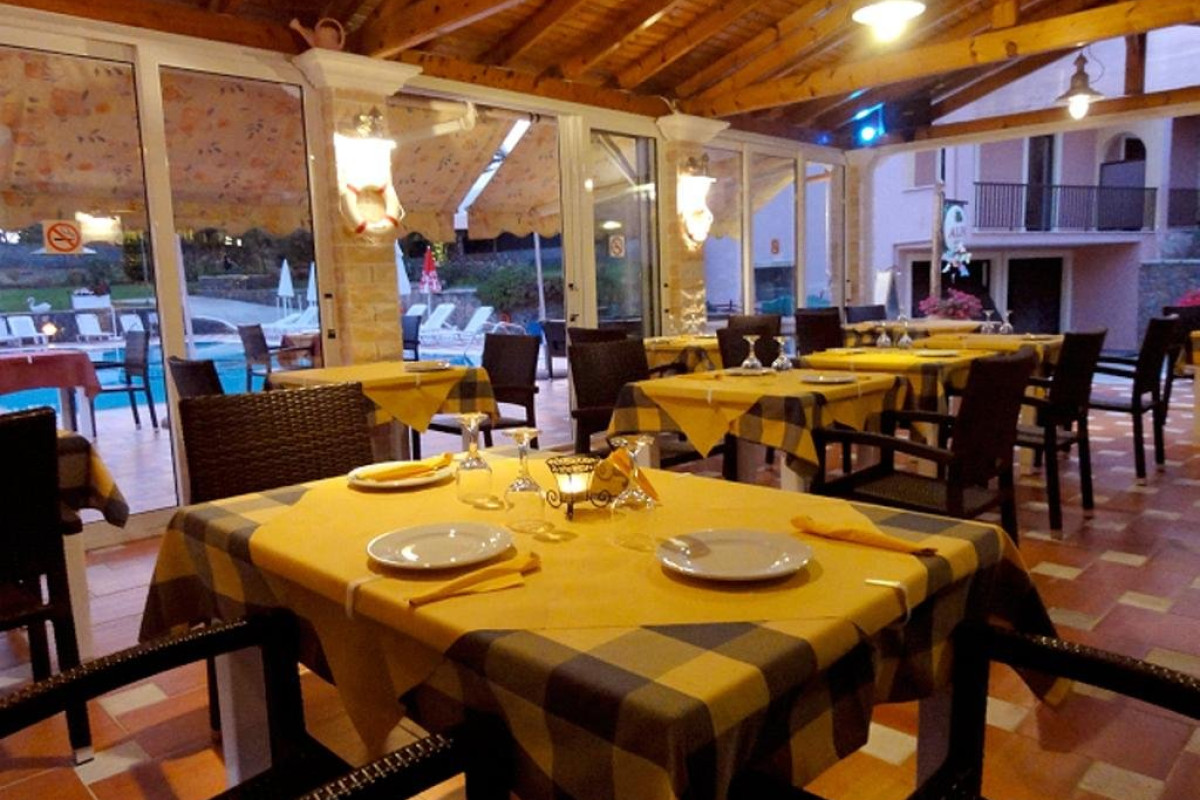 Mathraki Resort (Gouvia)