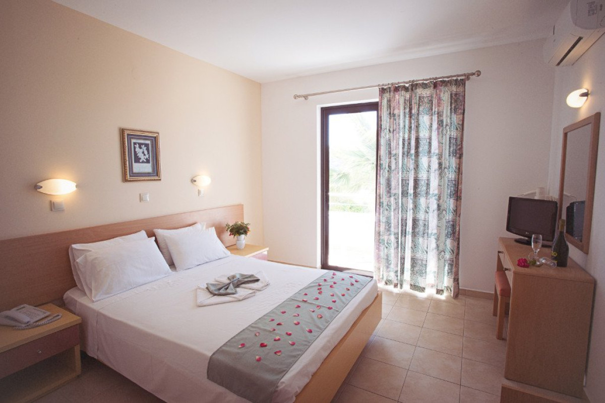 Meliton Hotel (Tholos)