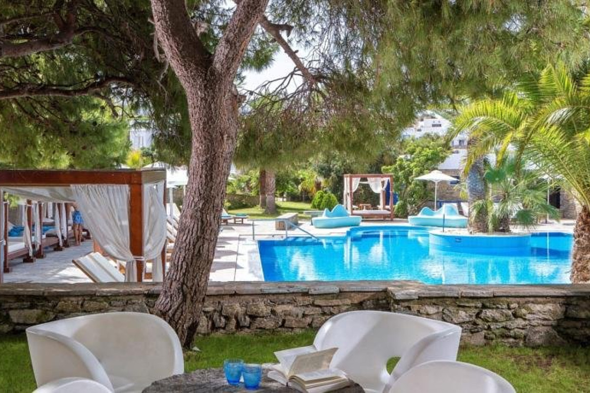 Mykonos Theoxenia (C)