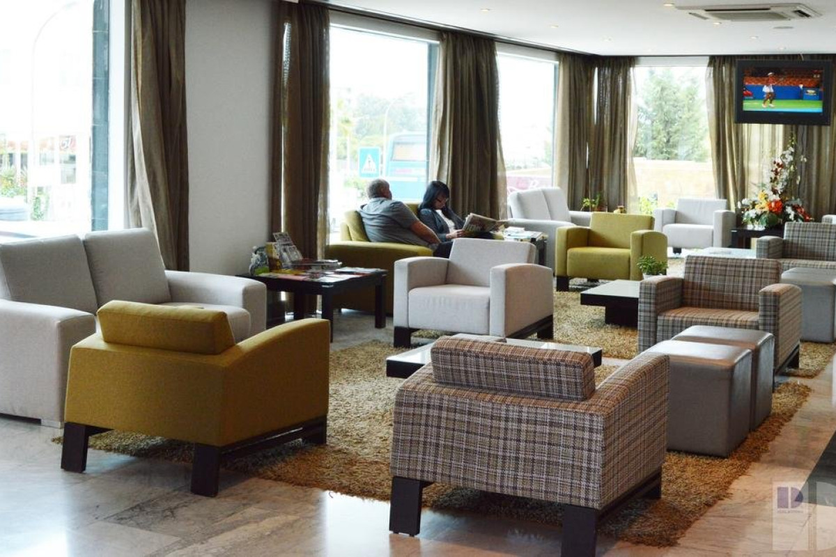 Topazio Mar Beach Hotel and Apartments