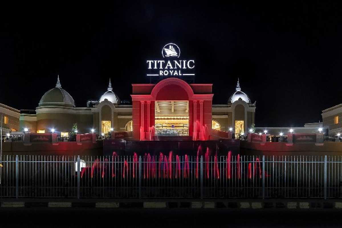 TITANIC ROYAL