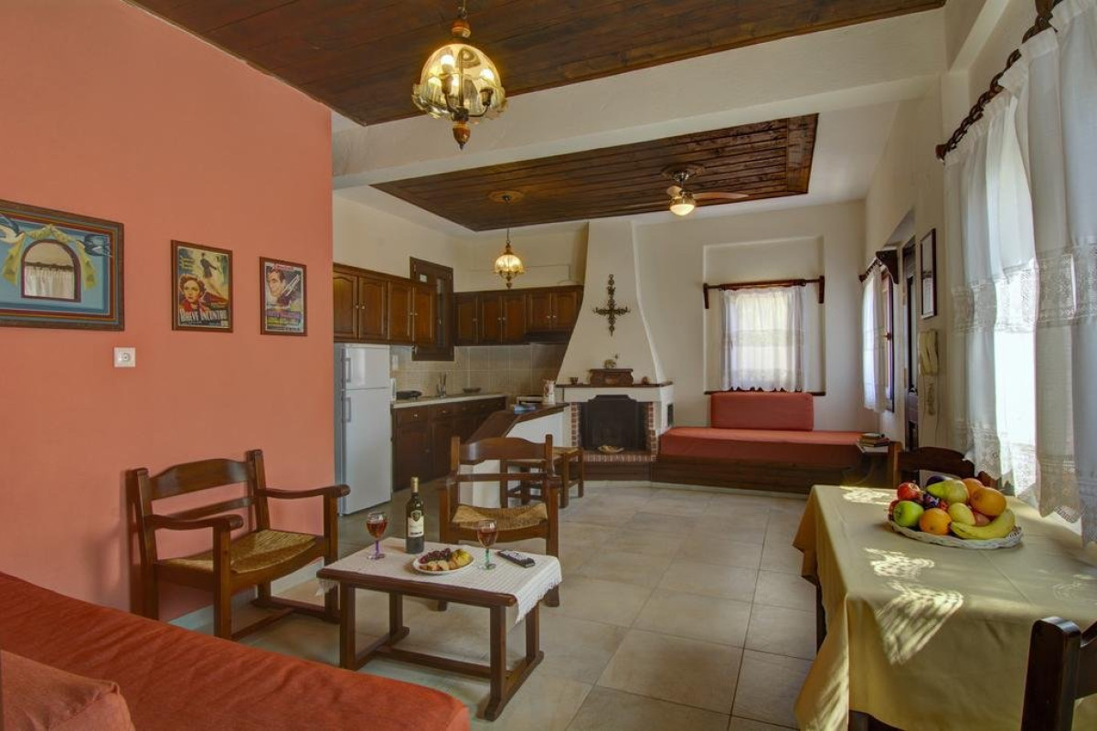 Diplomats Holidays Hotel