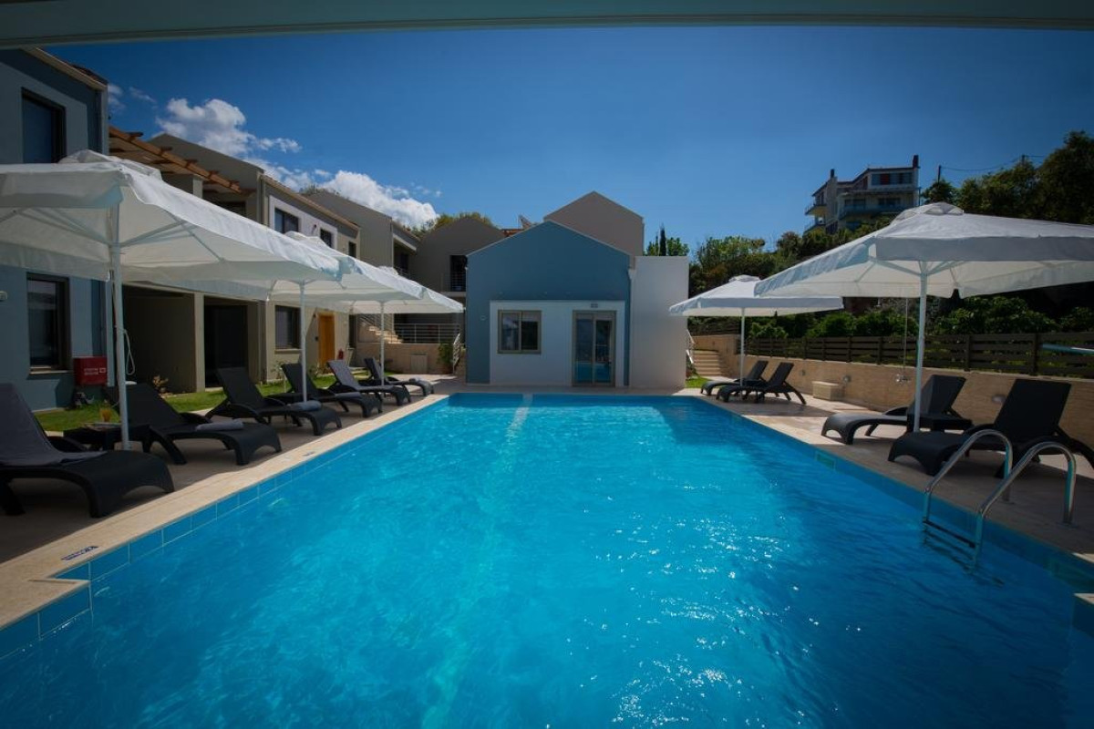 Mantinia Bay Hotel (Mirki Mantinia)