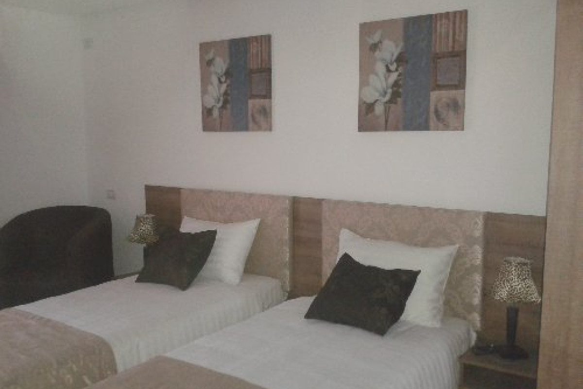 HOTEL AMMON