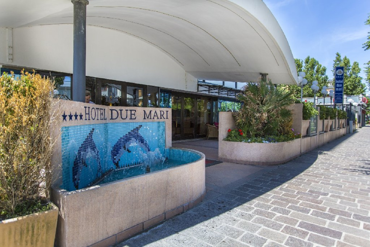 DUE MARI (Miramare)