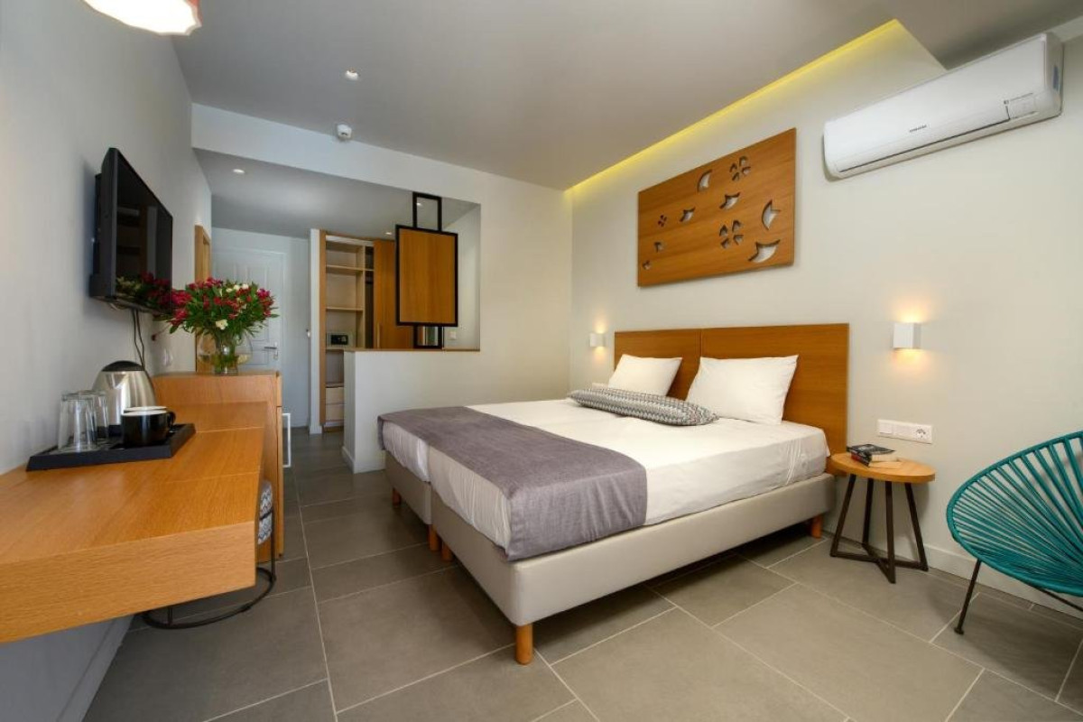 OLYMPION VILLAGE (Kavos) (C)