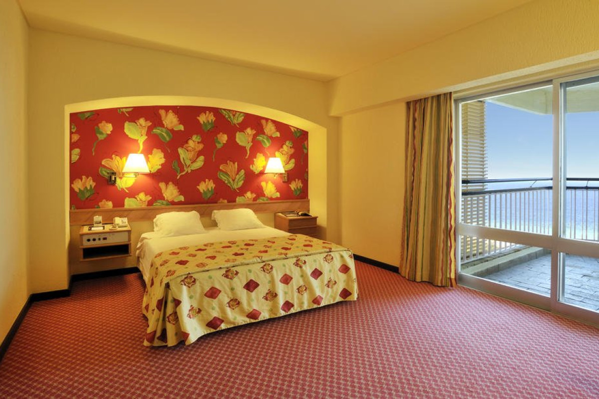 Pestana Delfim Beach and Golf Hotel