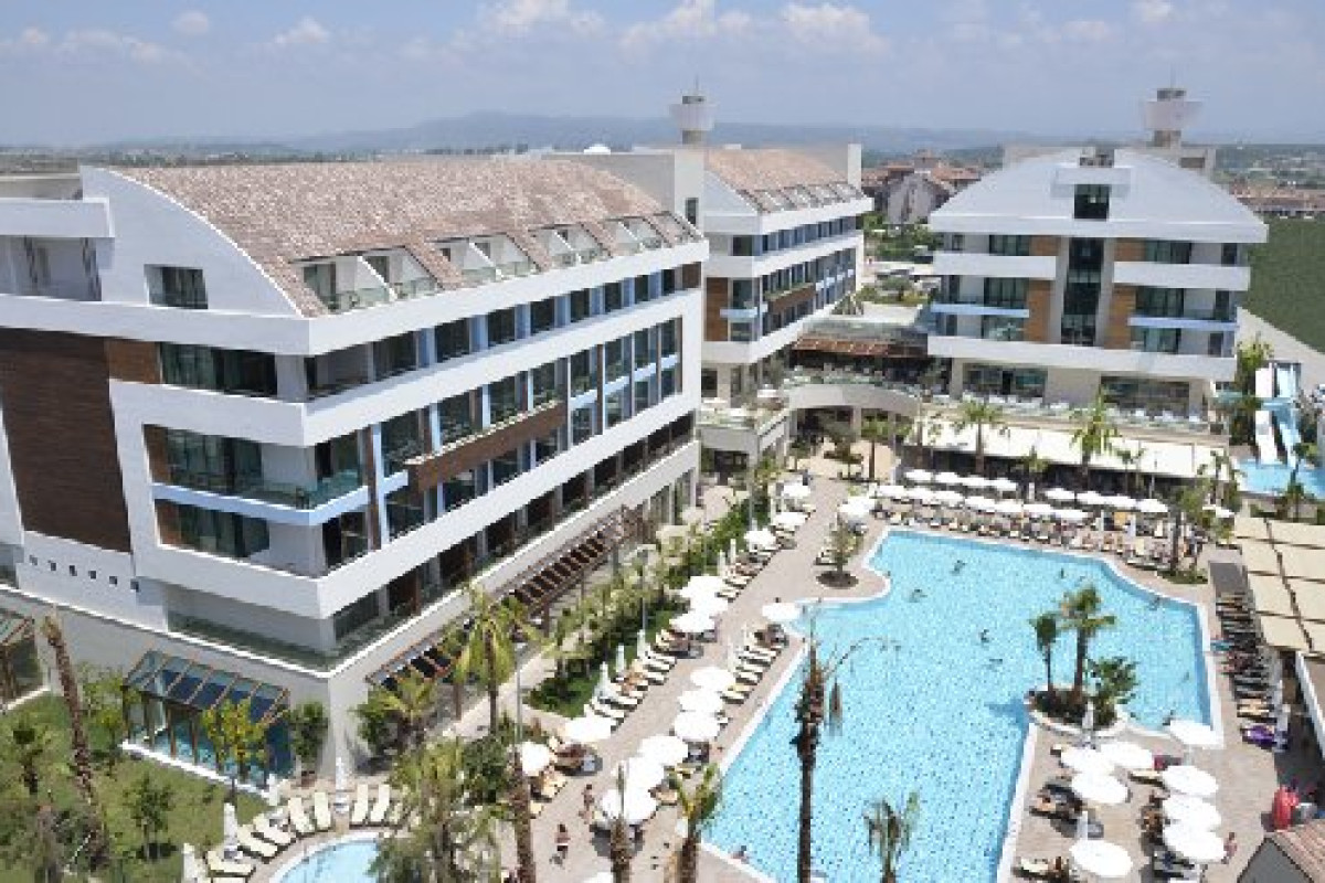 PORT SIDE RESORT