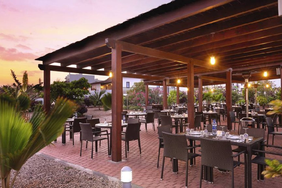 Sol Dunas Beach Resort