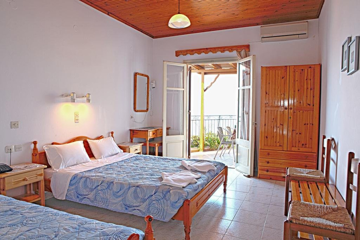 Anaxos Hill Village (Anaxos)