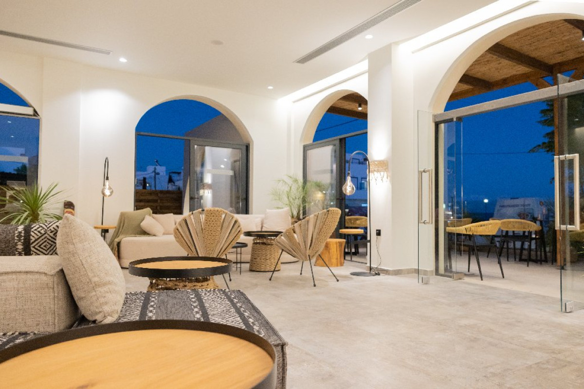 Cabana Blu Hotel and Suites