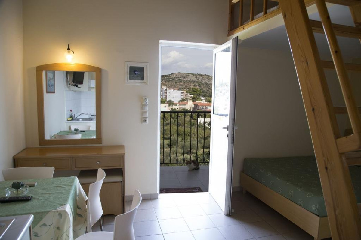 Alonia Studios and Maisonettes (Tolo)