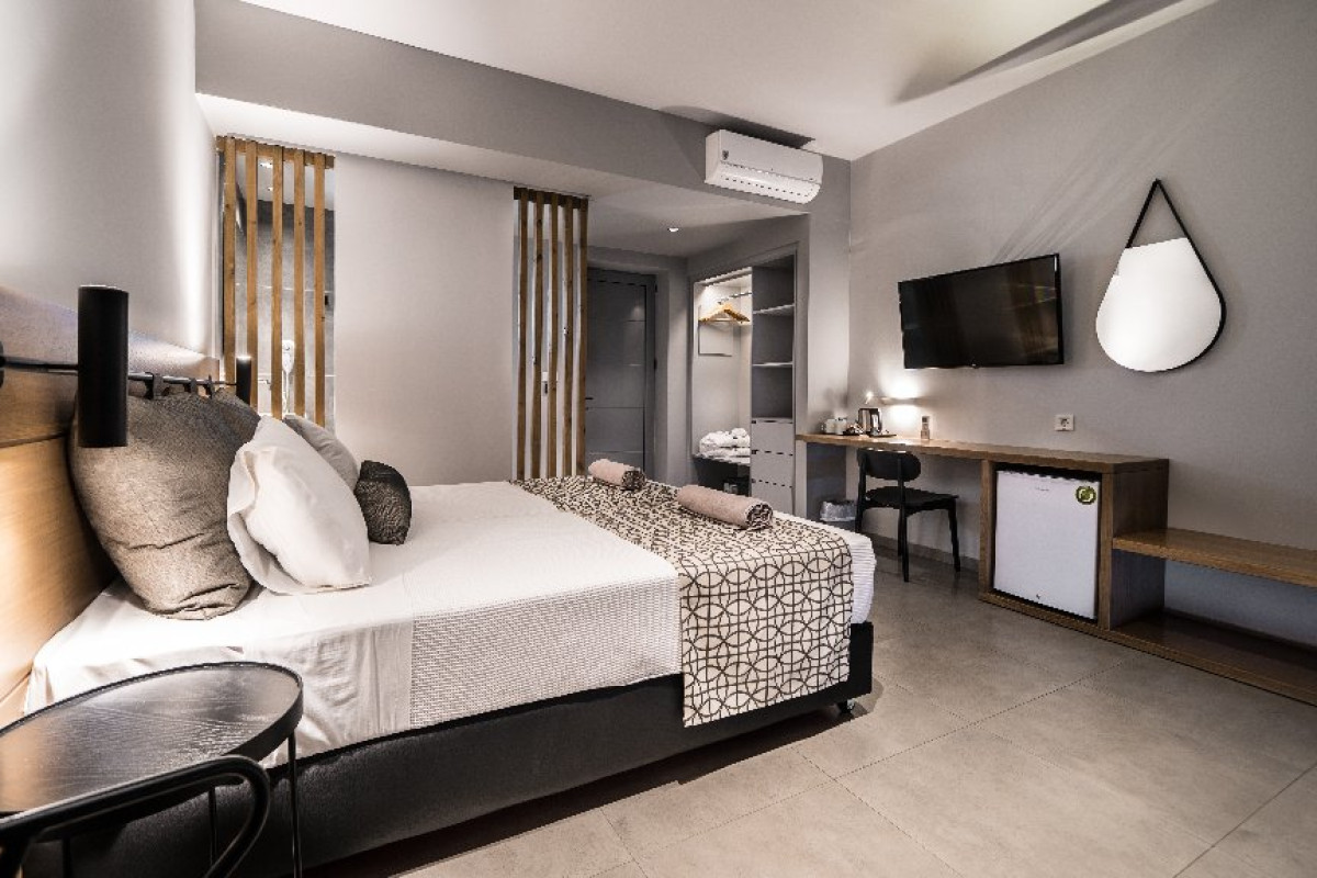 Harmony Crest Resort