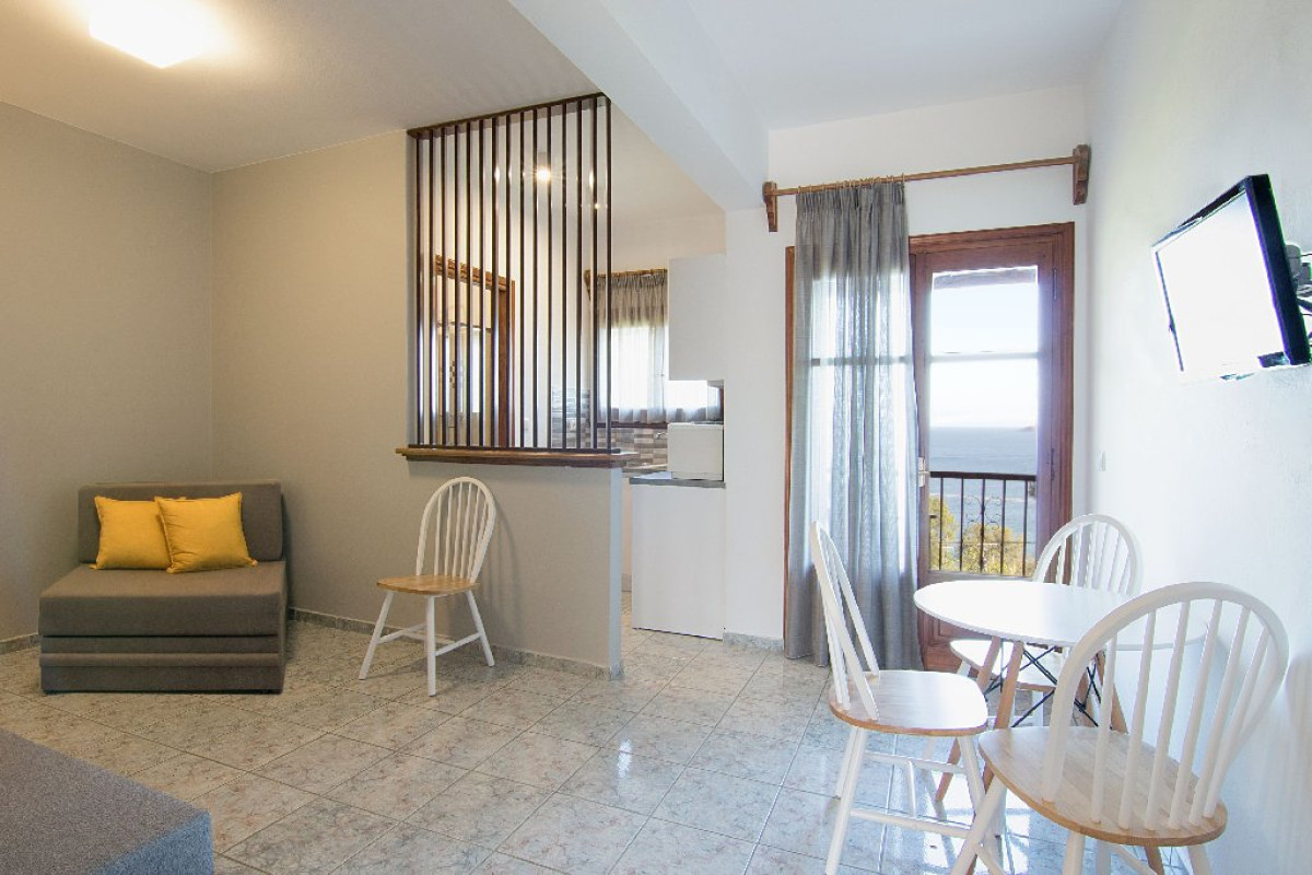 Olga Studios and Apartments - Megali Ammos
