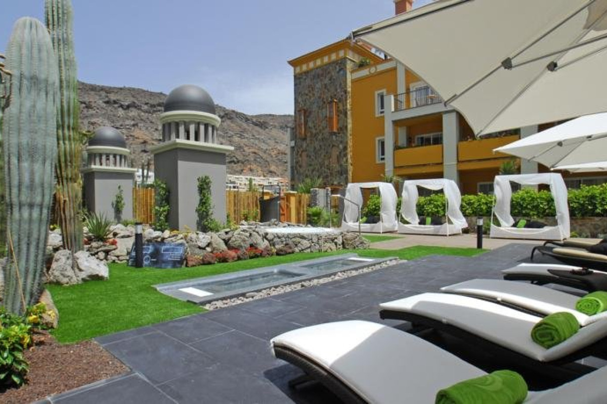 CORDIAL MOGAN PLAYA 4*