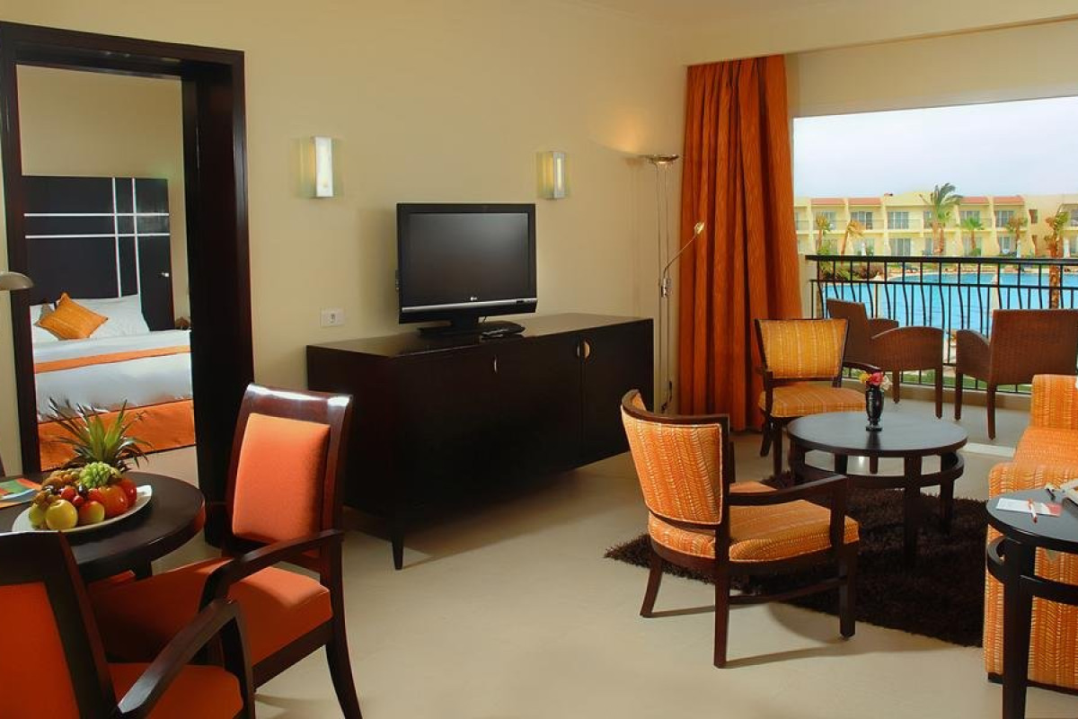 HILTON SHARM SHARKS BAY RESORT