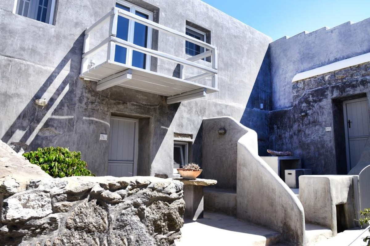 Aletro Cottage Houses (3 keys)