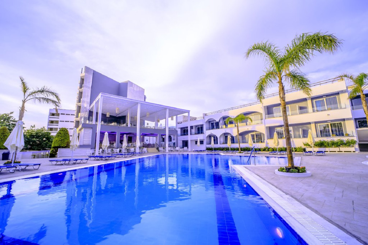 Oceanis Park (D)