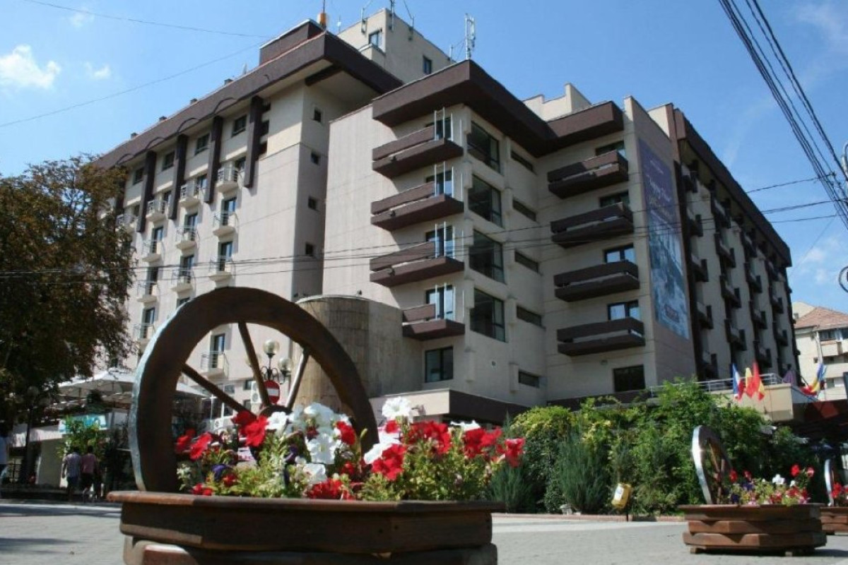 Hotel Rapsodia