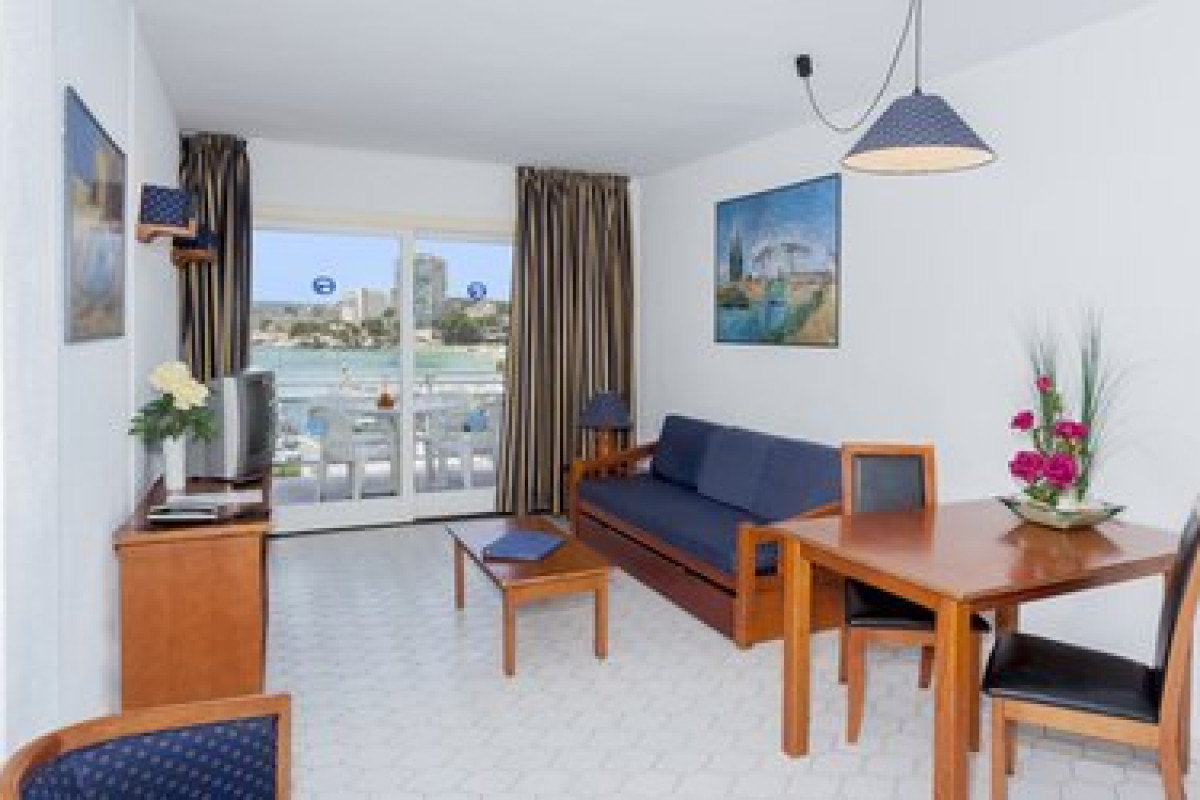 Apartamentos Roc Portonova
