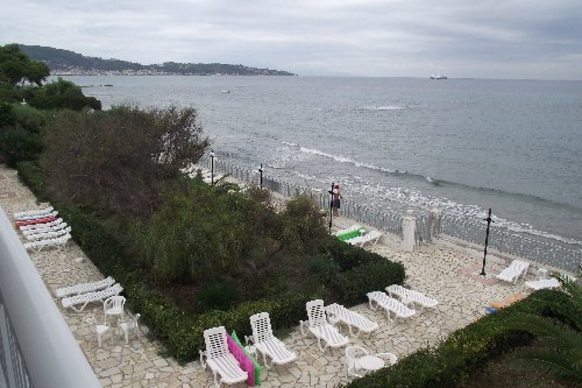 Meridien Beach Hotel (Argassi)