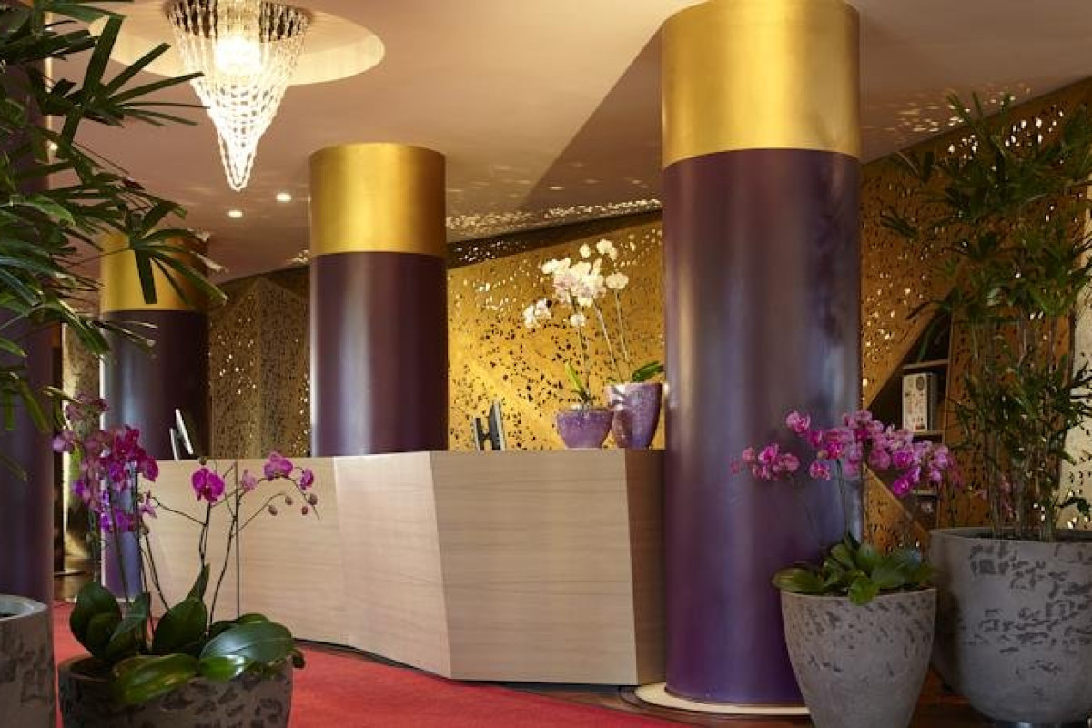 Bohemia Suites and Spa (Adults Only)