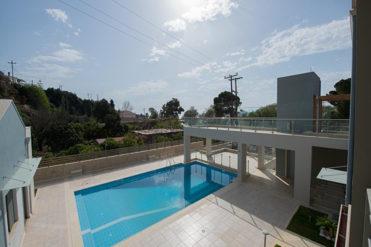Mantinia Bay Hotel (Mirki Mantinia)