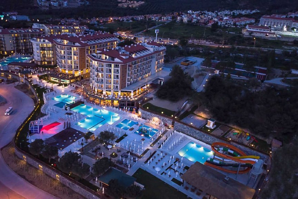 RAMADA RESORT BY WYNDHAM KUSADASI AND GOLF